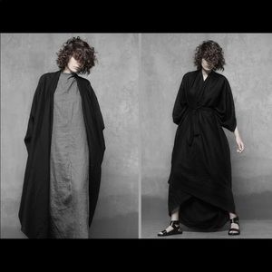 Avant-garde linen kimono